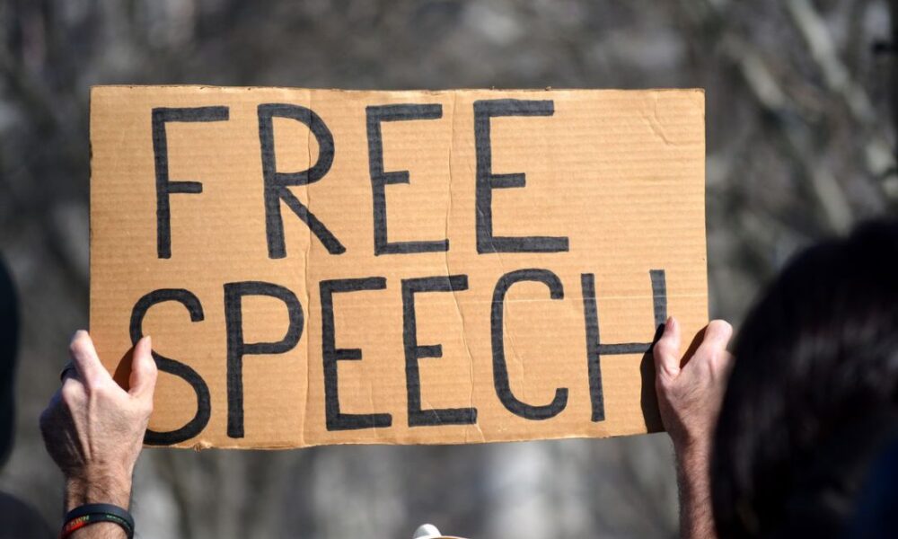 write a speech on freedom of speech