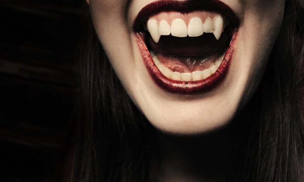 New Vampire Show 2024 - Verla Ronalda