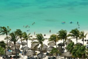 20 Reasons to Visit Aruba