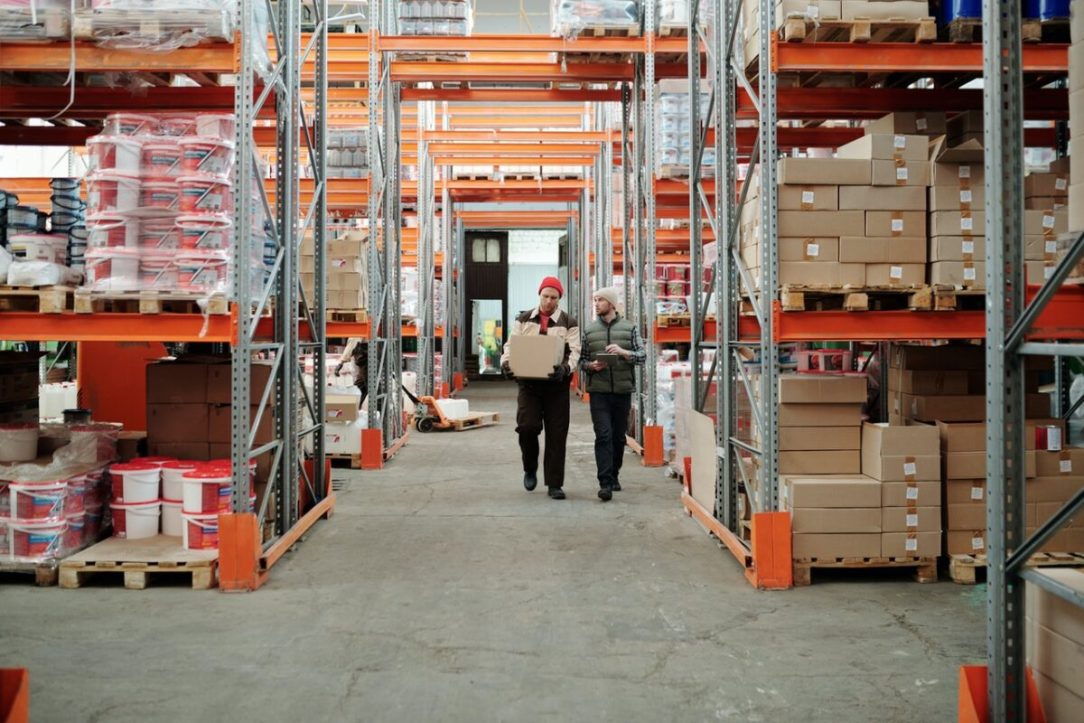 Changing the Business Game: 7 Benefits of Inventory Management Softwares