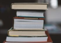 Top 8 Books to Learn About Writing