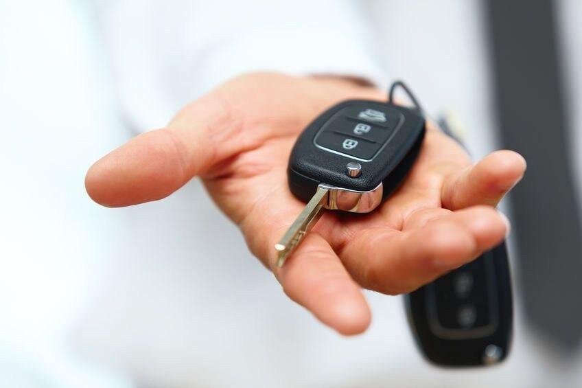 Is It Safe to Rekey Your Car’s Ignition? Or Should You Hire a Car Locksmith to Do It?